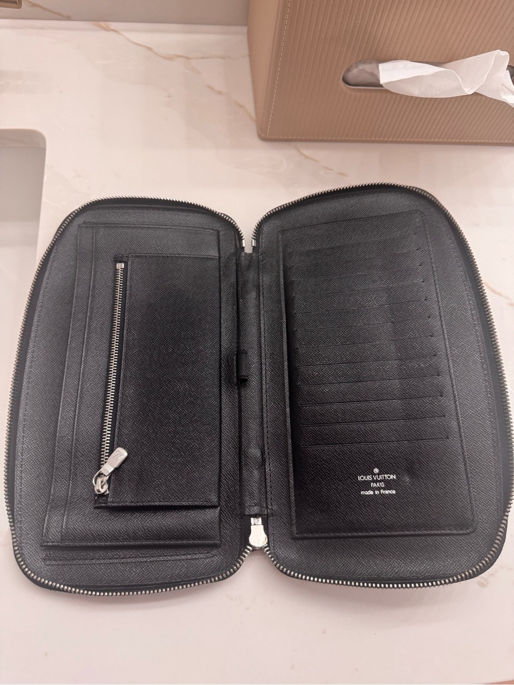 Louis Vuitton Taiga Leather Atoll Travel Case Wallet